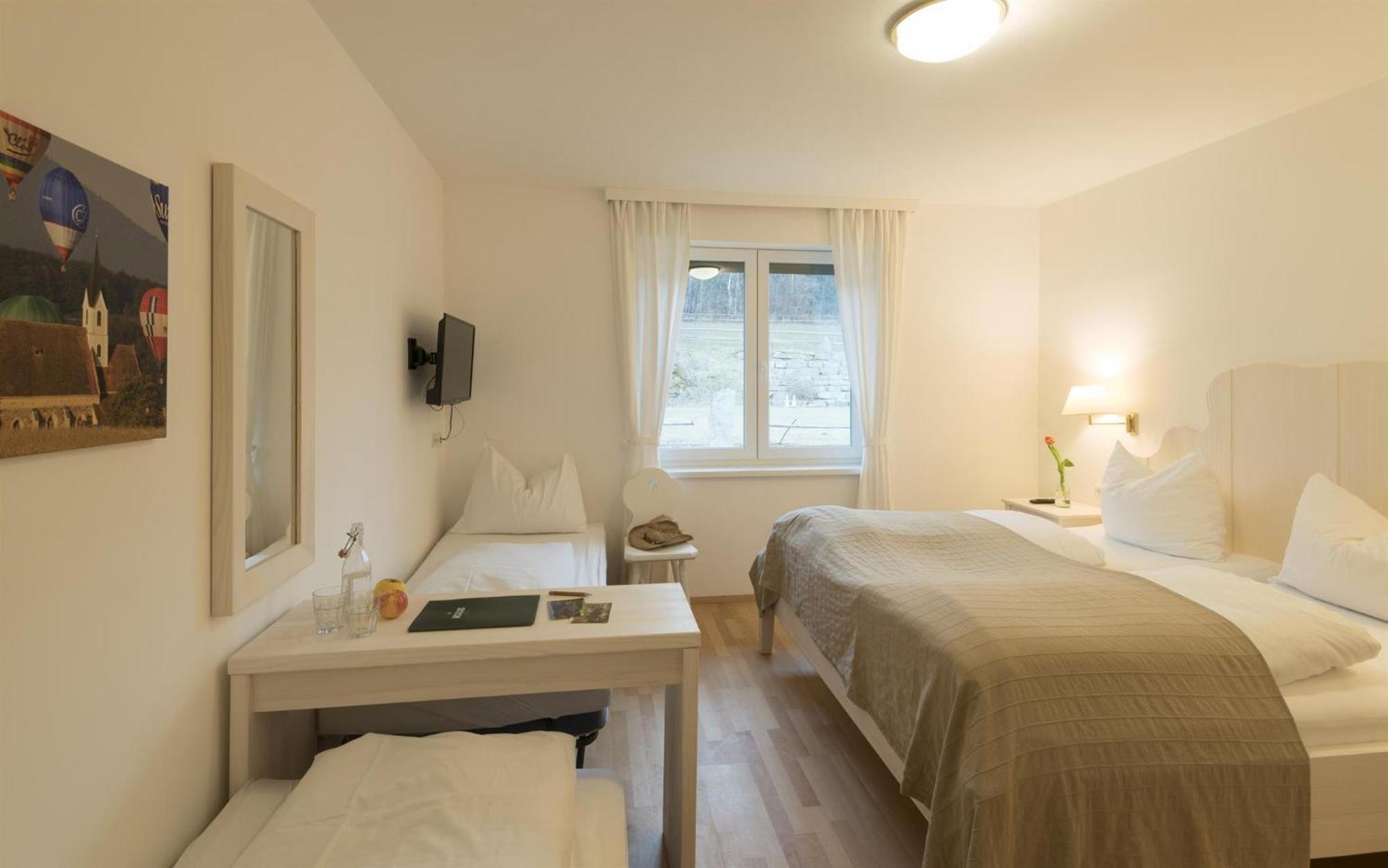 Michlhof Hotel Щубенберг Екстериор снимка